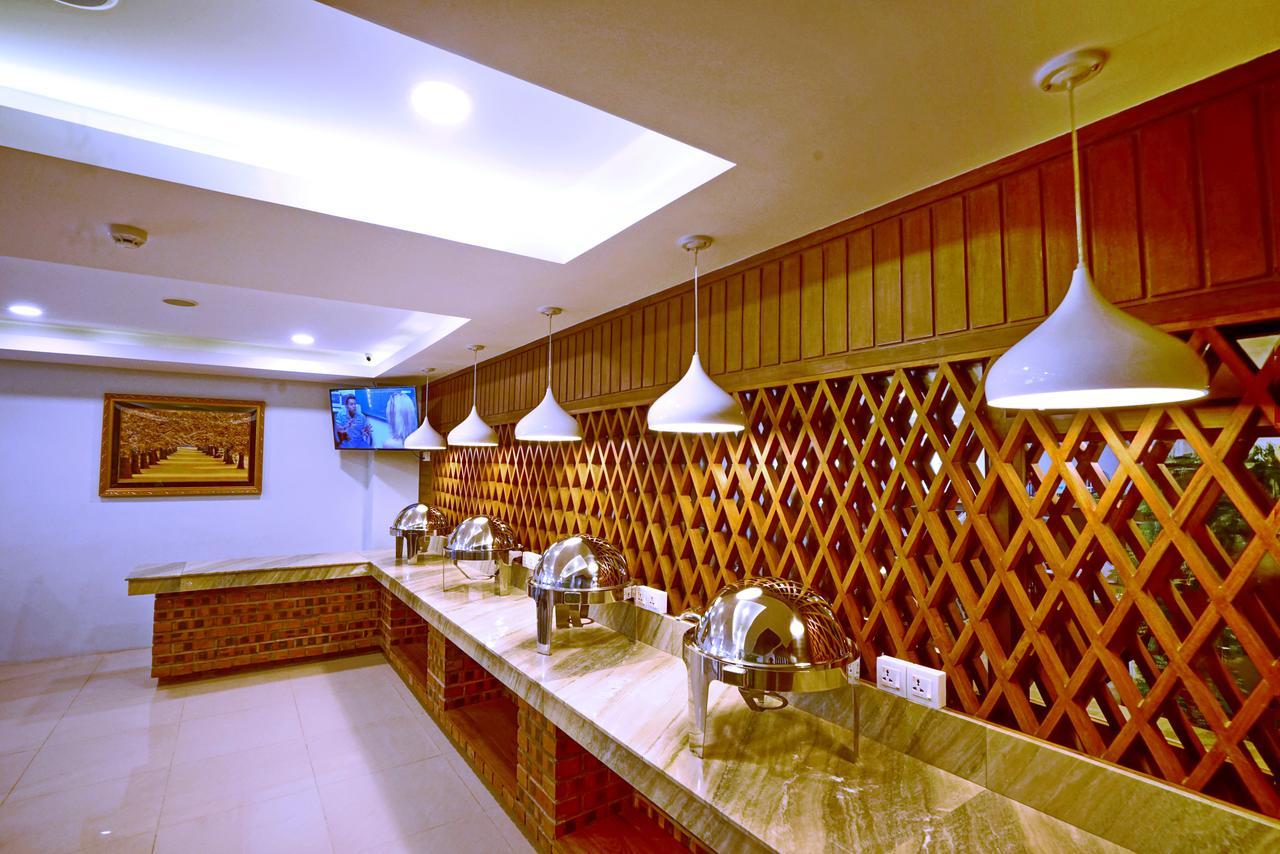 Sanctuary Hotel Mandalay Ngoại thất bức ảnh