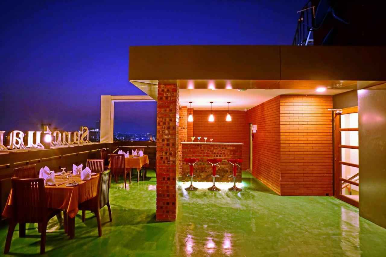 Sanctuary Hotel Mandalay Ngoại thất bức ảnh