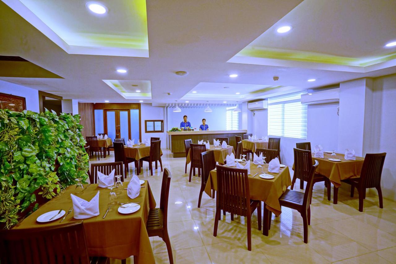 Sanctuary Hotel Mandalay Ngoại thất bức ảnh